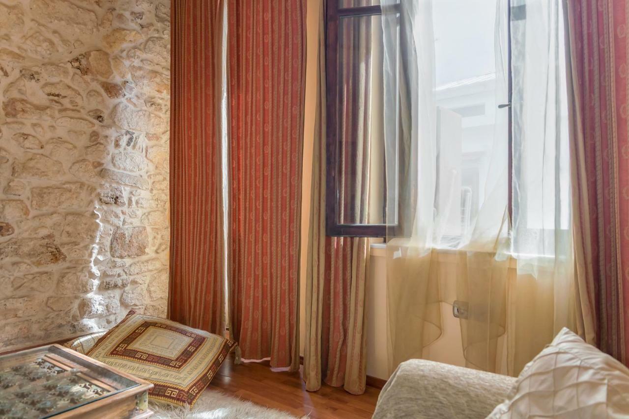 העיירה רתימנו Elois Suites מראה חיצוני תמונה