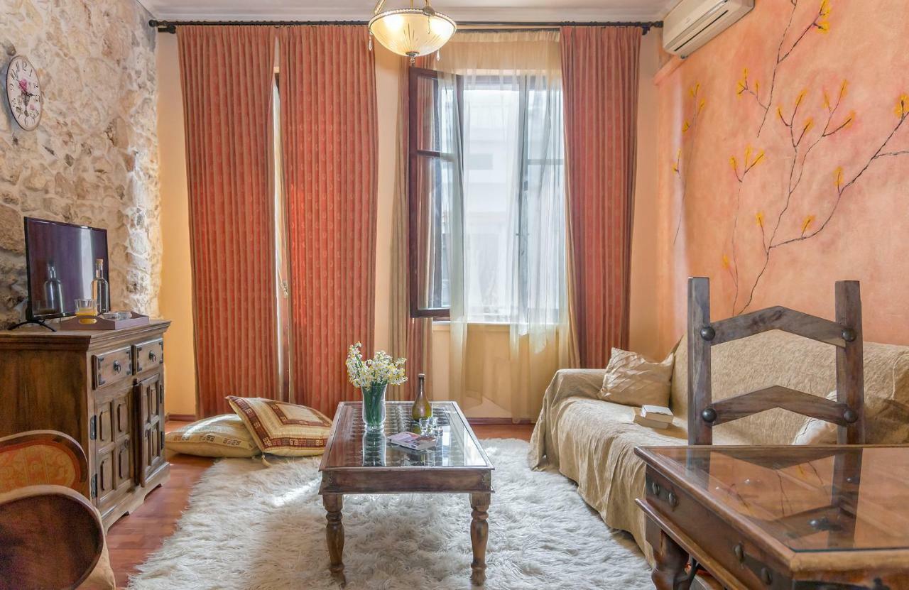 העיירה רתימנו Elois Suites מראה חיצוני תמונה