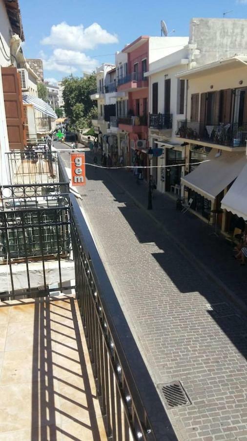 העיירה רתימנו Elois Suites מראה חיצוני תמונה